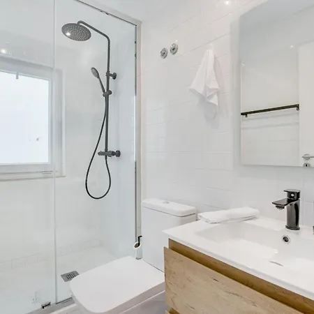 Apartment Cruzeiro Deluxe Lisbon